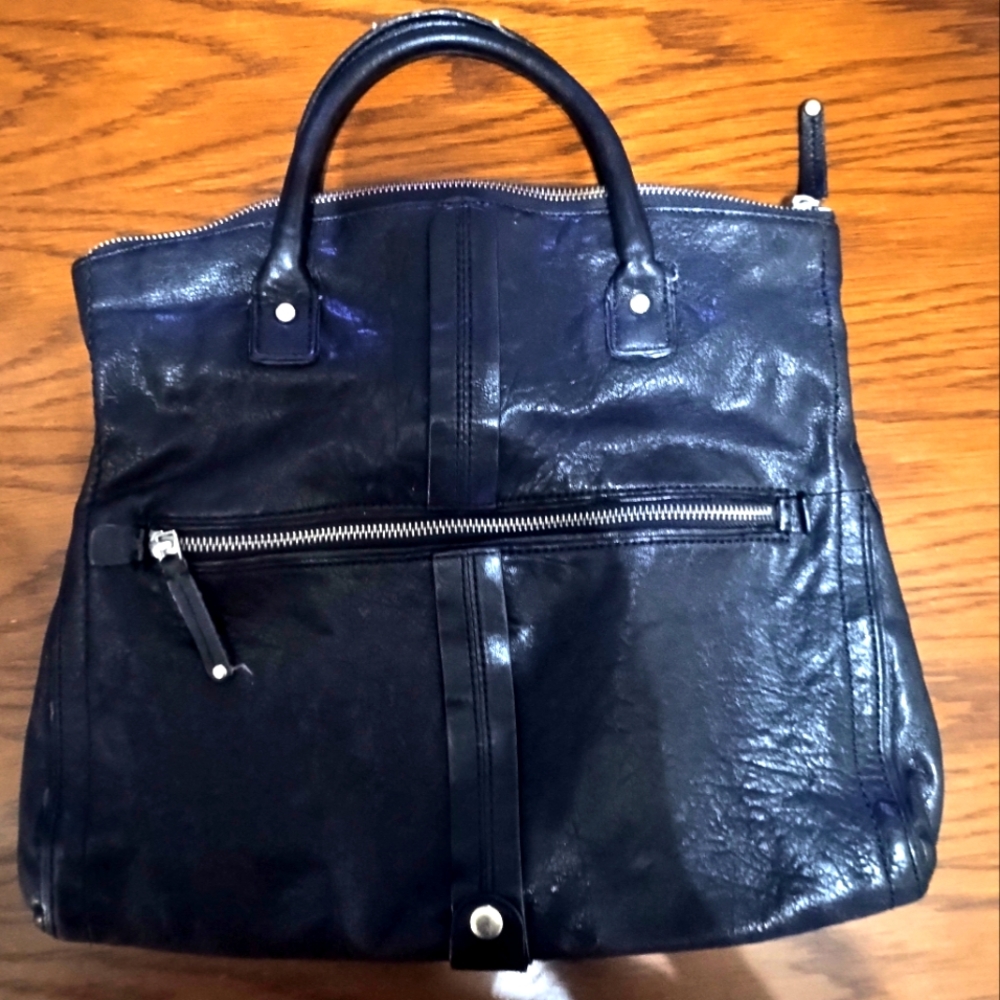 Banana Republic medium sized tote bag black leather